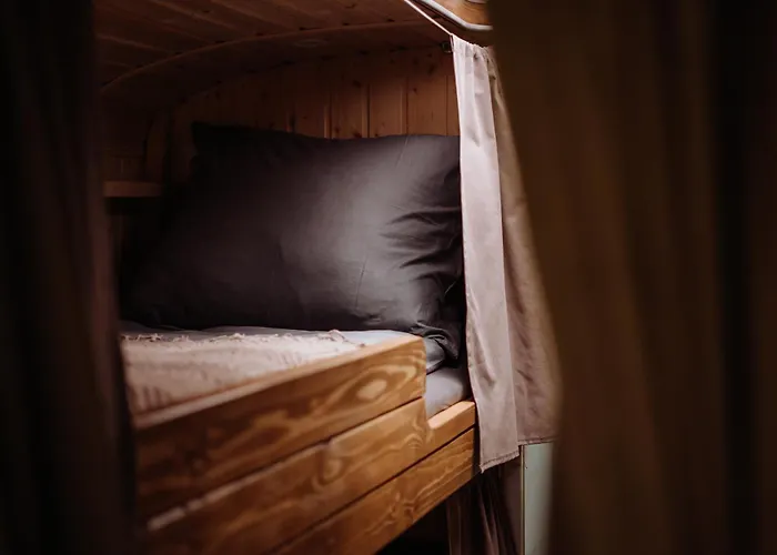 Przystanek Glinca 캠프장 Zelewo