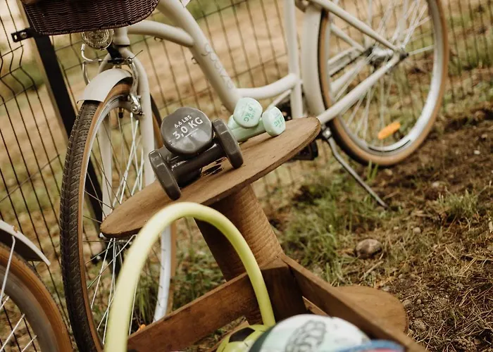 Przystanek Glinca 캠프장 Zelewo