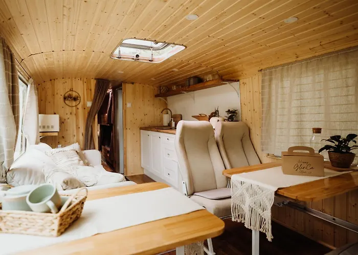 Przystanek Glinca * Zelewo